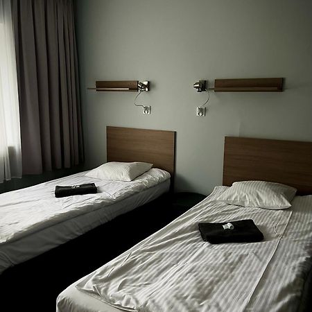 Hostel Azymut Września Eksteriør bilde